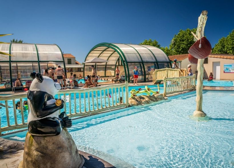 Aloa Vacances : espace aquatique avec pataugeoire du camping aux sables d'olonne avec piscine - Nid d'été