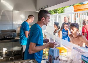 Aloa Vacances : Riez A La Vie Restauration