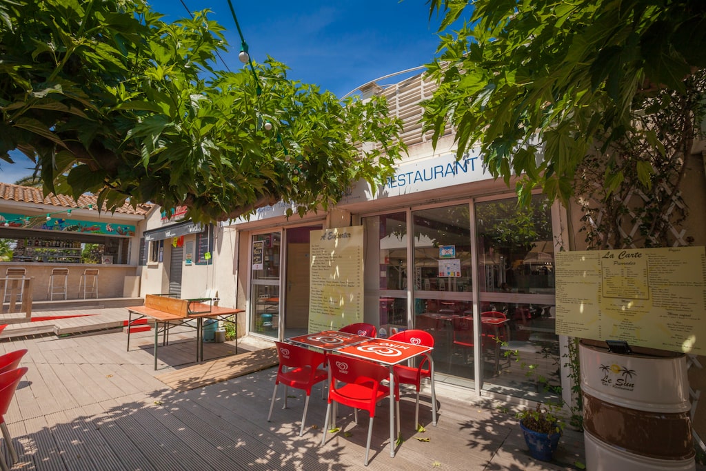 Aloa Vacances : Restaurant du Camping Serignan Le Clos Virgile