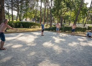 Aloa Vacances : Les Ajoncs Dor Pétanque Camping