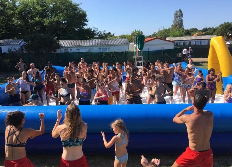 Aloa Vacances : Animations festives au camping aux Sables d'Olonne Les Pirons