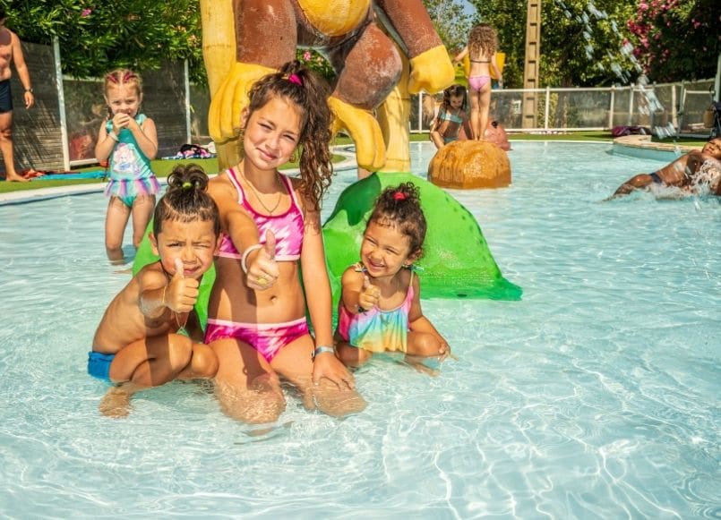 Aloa Vacances : pataugeoire du camping avec piscine le clos Virgile
