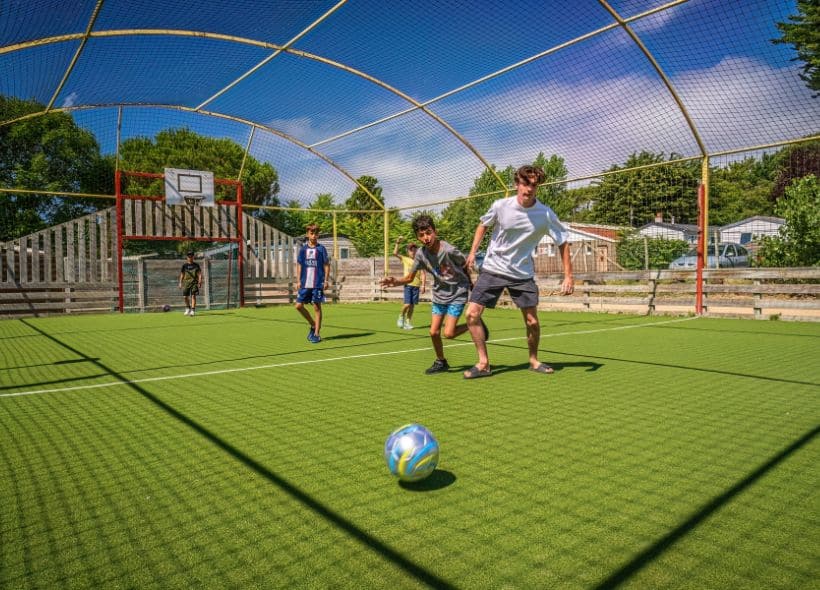 TERRAIN MULTISPORTS_RIEZ