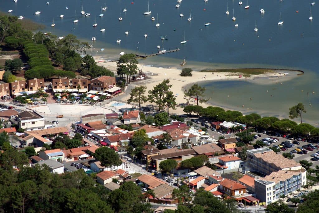Aloa Vacances : Lac De Carcans Vue De Maubuisson
